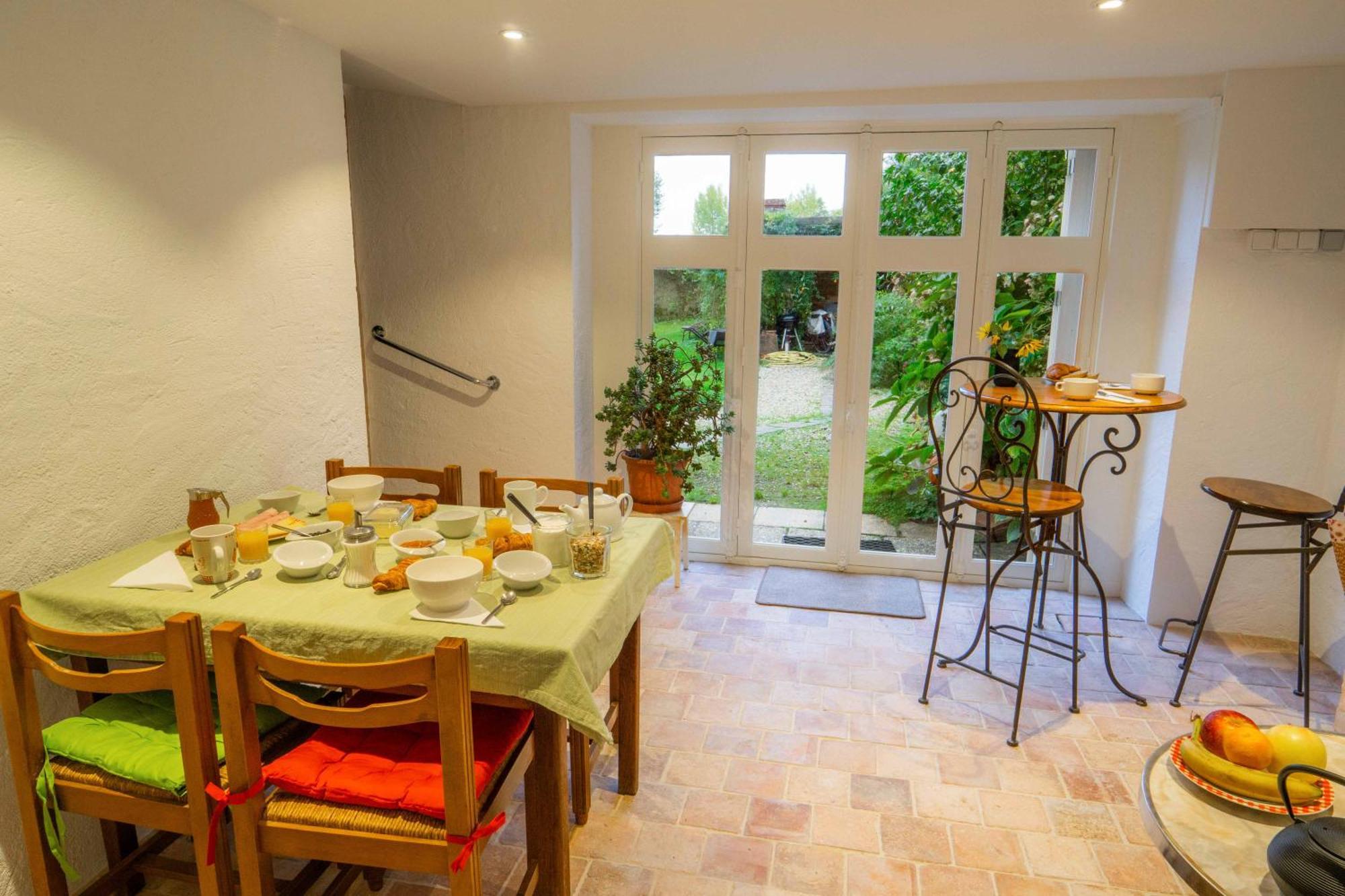 Les Balcons Sur La Loire Bed and Breakfast Chalonnes-sur-Loire Eksteriør billede